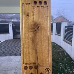 Platou din lemn de stejar cu rășină epoxidică neagră și 6 găuri pentru shoturi – 80×30×4 cm