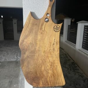 Tocător din lemn de nuc masiv, 70x33 cm – Lemn Natural Premium