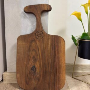 Tocător din lemn de nuc cu rășină epoxidică turcoaz 52x30x2 cm