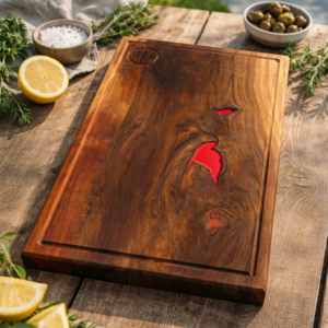 Platou din Lemn de Nuc cu Inserții Rășină Roșie – 45x30x4 cm