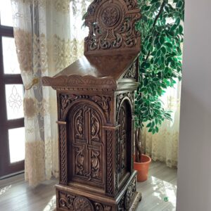 Analog de închinat sculptat manual din lemn masiv de stejar – piesă unicat