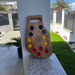 Tavă Shot Handmade din Lemn de Nuc – 12 Găuri Shot