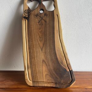 Tocător Rustic Premium din Lemn Masiv de Nuc – Handmade 70x30 cm