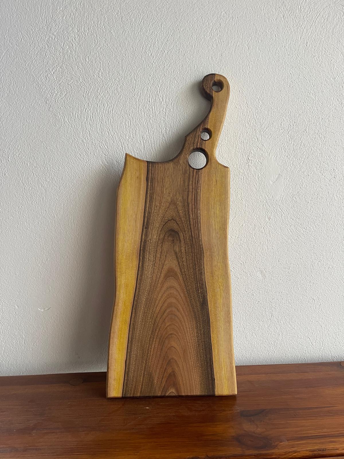 Platou Premium Handmade din Lemn Masiv de Nuc – Rustic Elegant 60x23 cm - imagine 2
