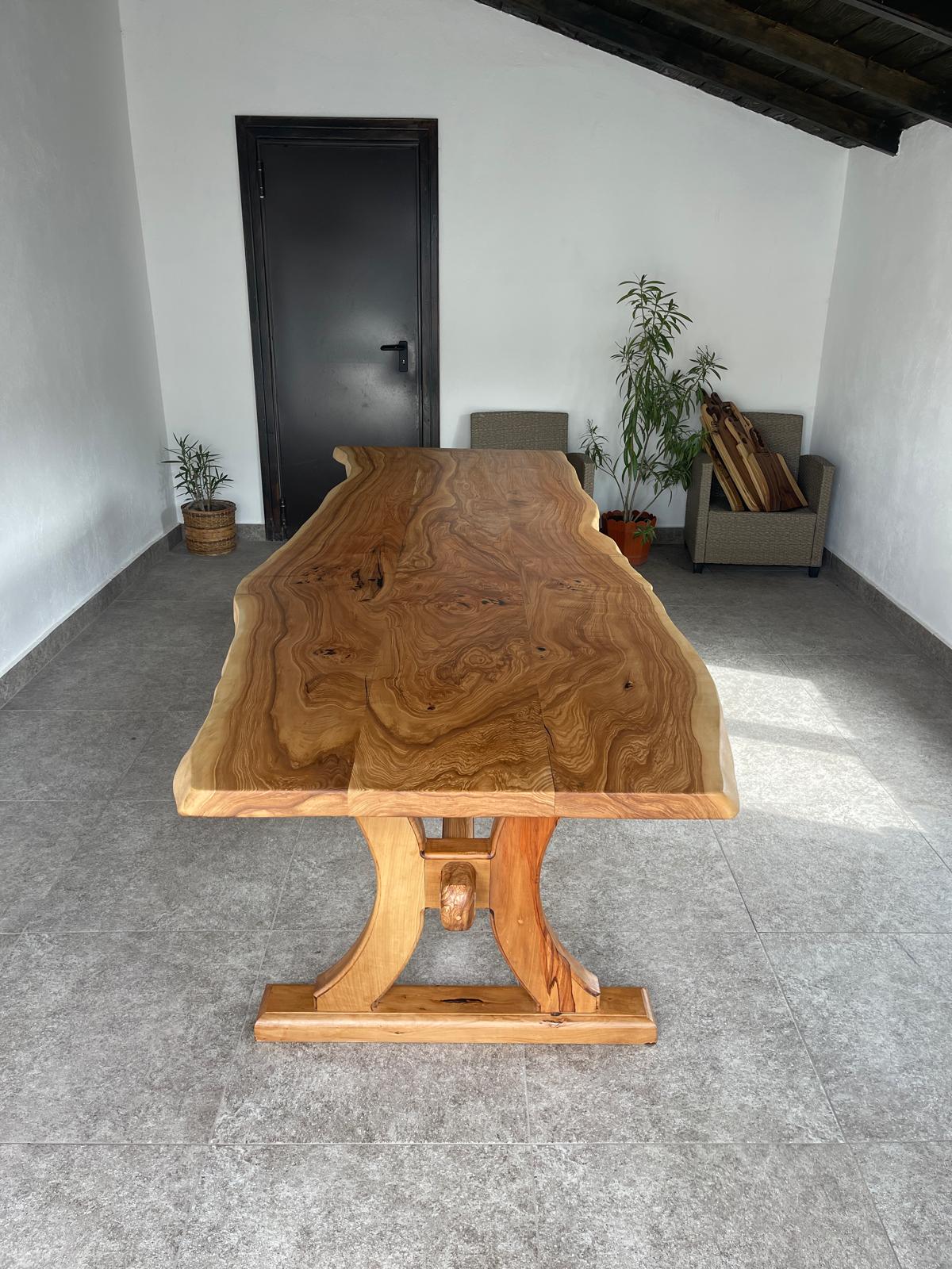 Masă Dining Premium din Frasin Masiv 282x85-100 cm – Handmade în România - imagine 3