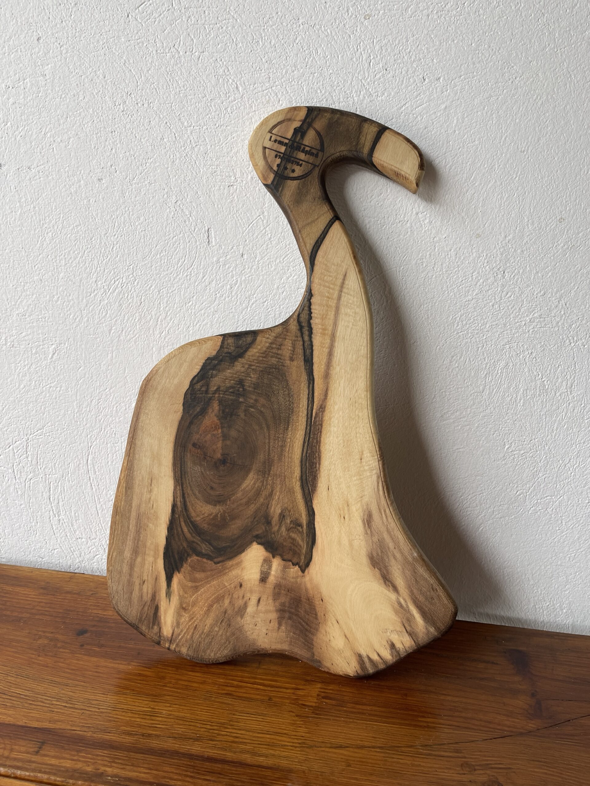 Tocător Premium din Lemn Masiv de Nuc 47x25 cm – Handmade în România