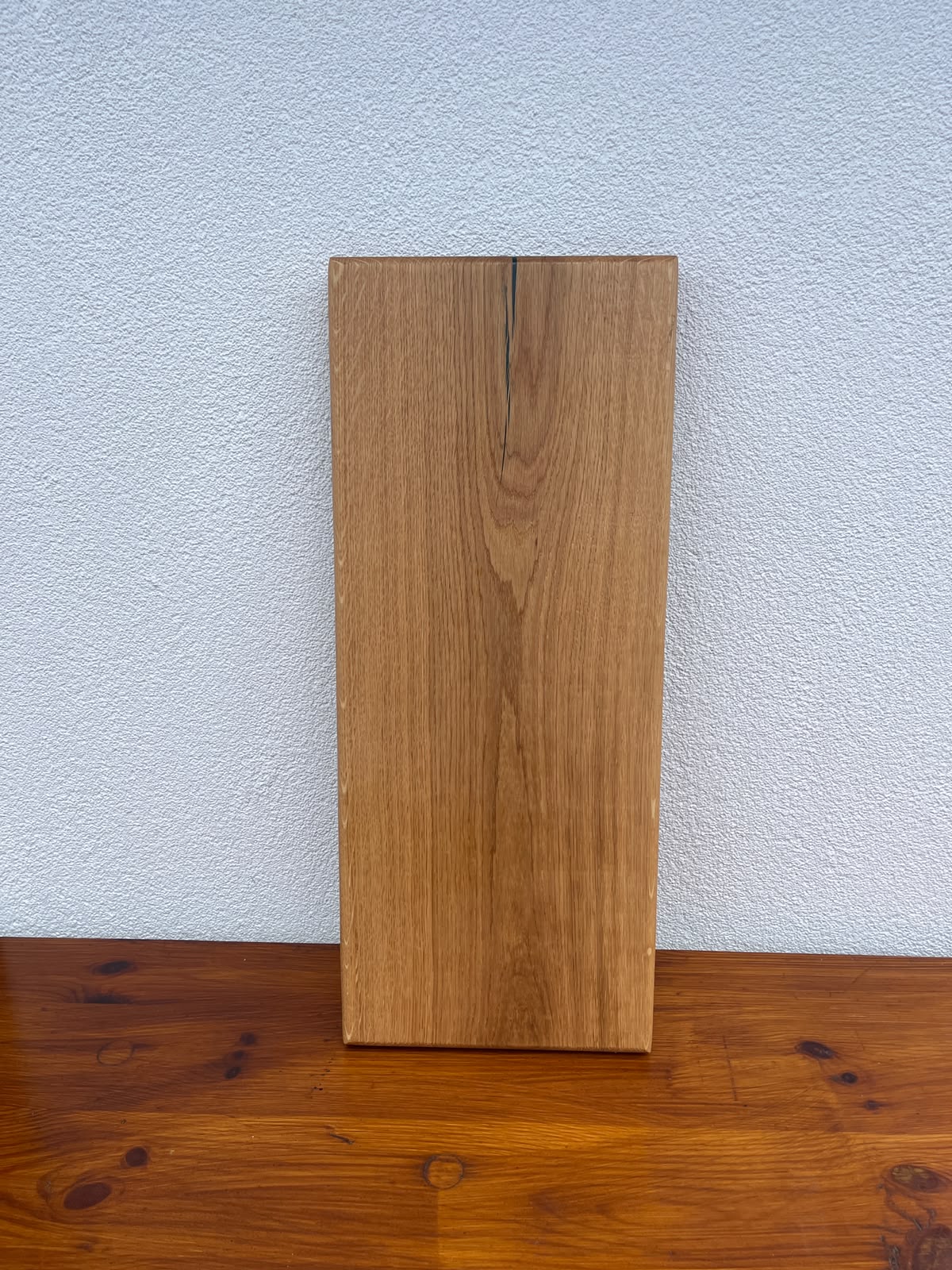 Platou din lemn masiv de stejar cu rășină epoxidică Dark Green și 6 suporturi pentru shoturi 55x23x3,5 cm - imagine 4