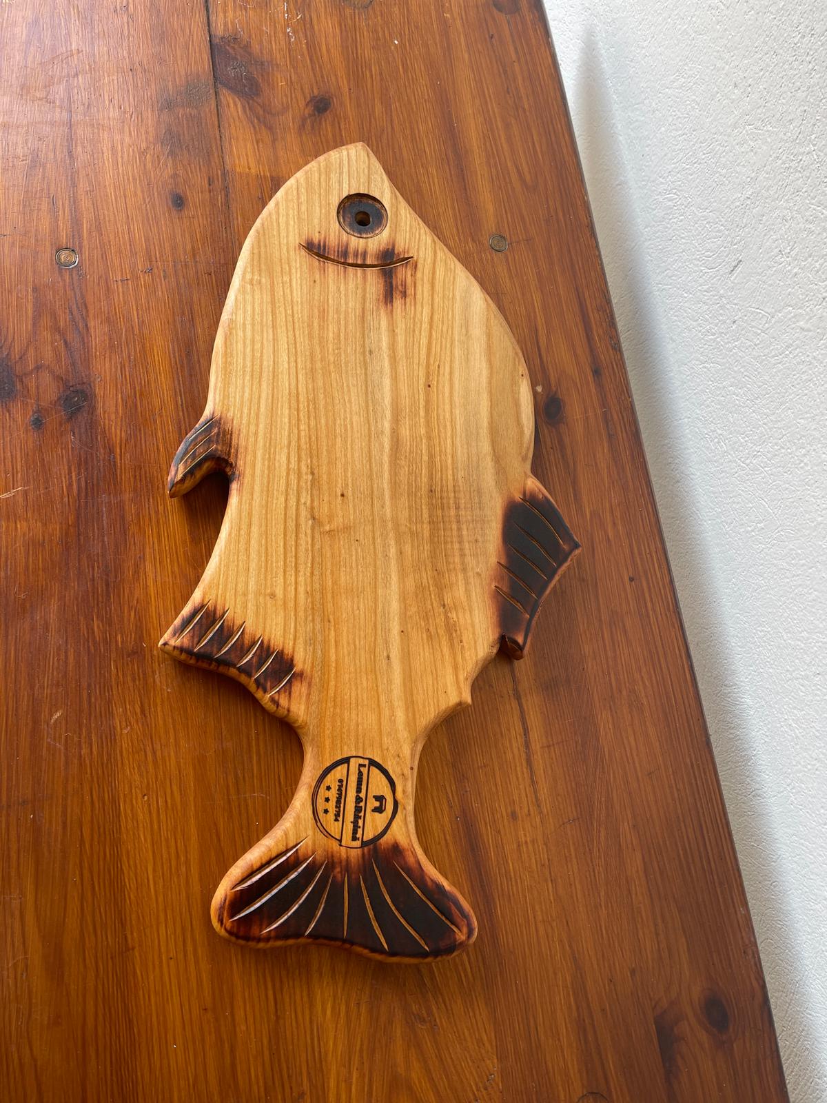 Platou din Lemn de Arin în Formă de Pește – 56x23 cm - imagine 4