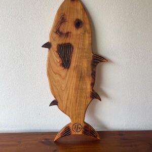 Platou din Lemn de Arin în Formă de Pește – 70x26 cm